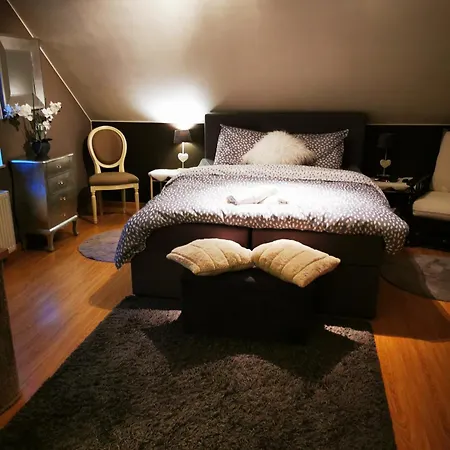 Le Repos Du Lac Holiday home